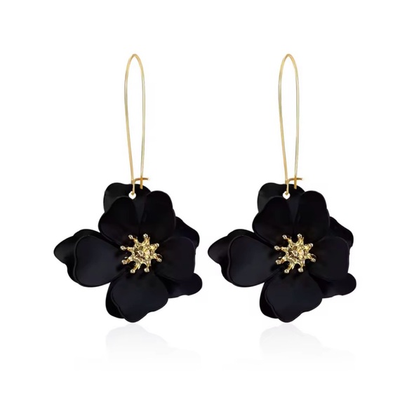 Black and Gold Floral Earrings - Picture 1 of 2